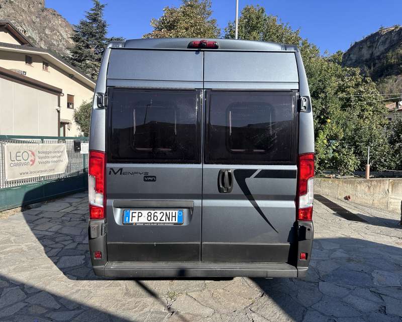 VENDUTO MC LOUIS MENFYS 3 MAX S-LINE - immagine 3