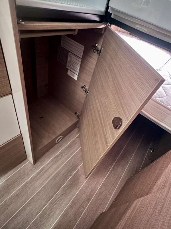 VENDUTO MC LOUIS MENFYS 3 MAX S-LINE - immagine 17